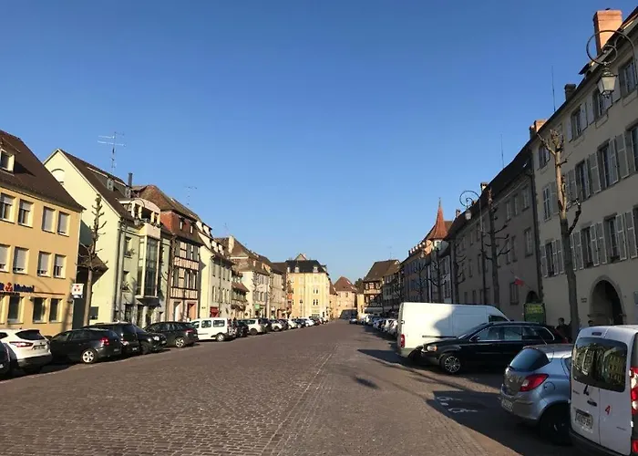 Historic City Center - Petite Venise Suites