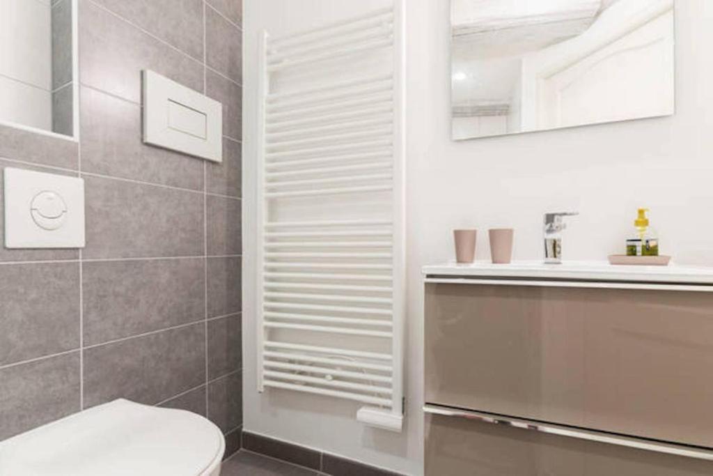 Historic Center - Petite Venise Apartment *
